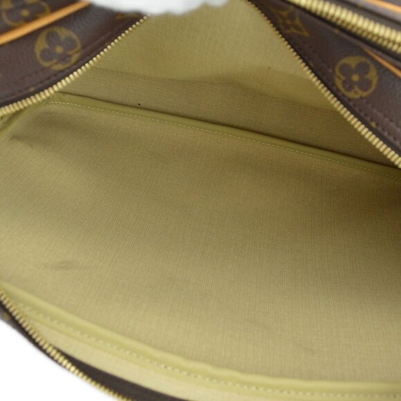 Louis Vuitton Monogram Reporter GM Shoulder Bag - Picture 8 of 10